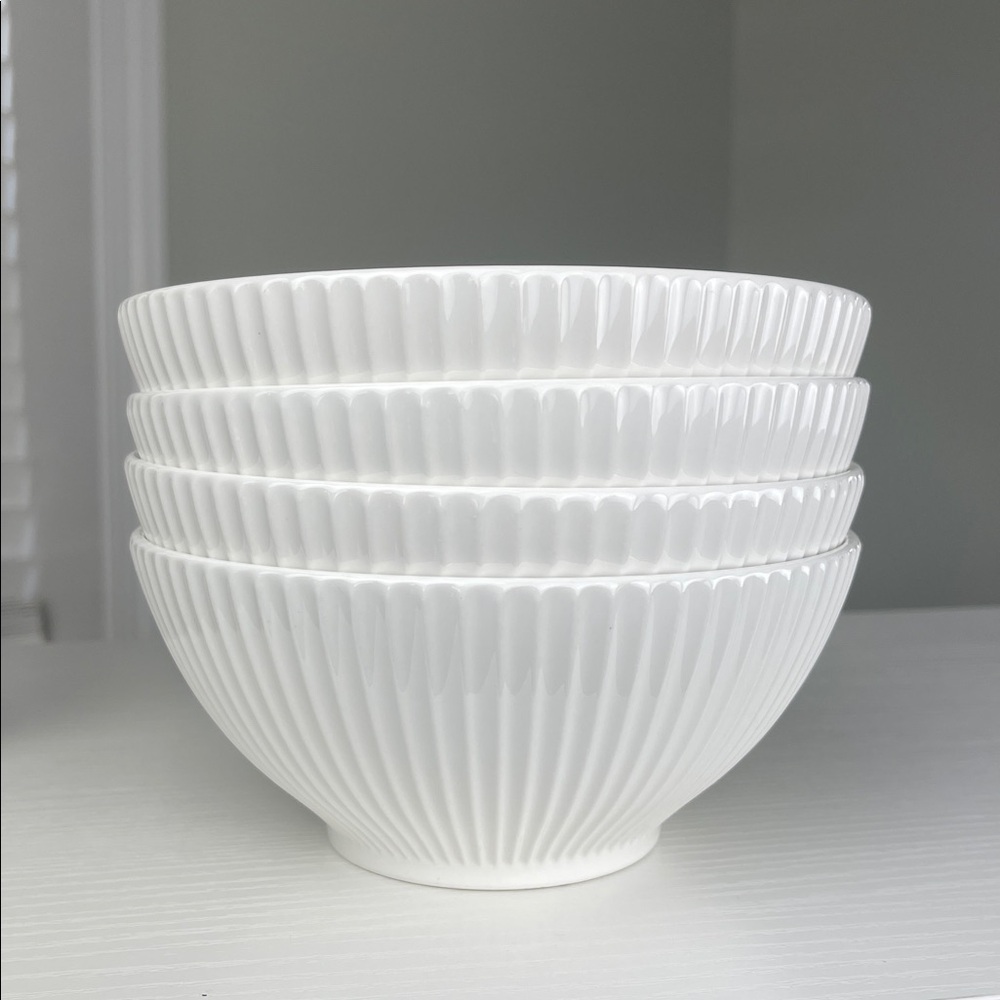 Maison Neuve White Ribbed Ceramic Bowls – Set of 4